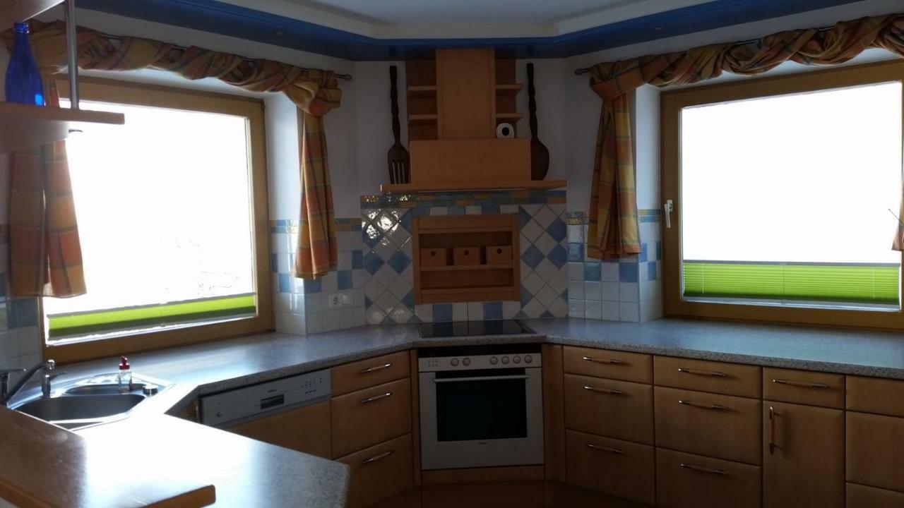 Ferienhaus Karin Фуш-ан-дер-Гросглокнерштрассе Экстерьер фото