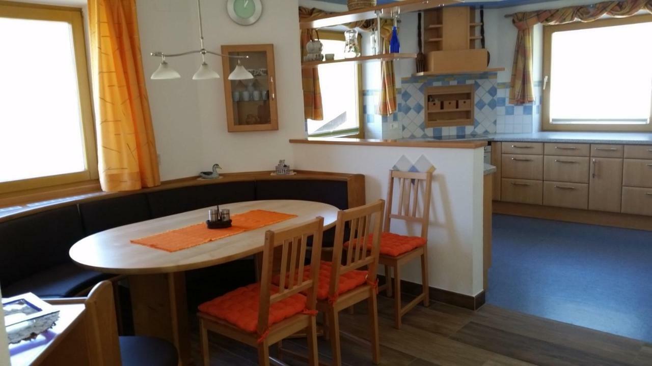 Ferienhaus Karin Фуш-ан-дер-Гросглокнерштрассе Экстерьер фото